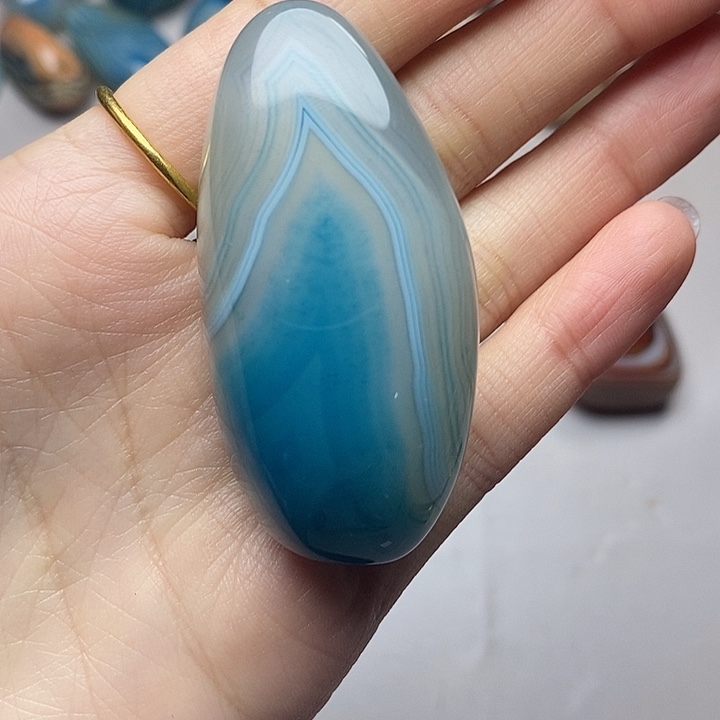 亿***瑟玛瑙/玉髓未镶嵌颈饰