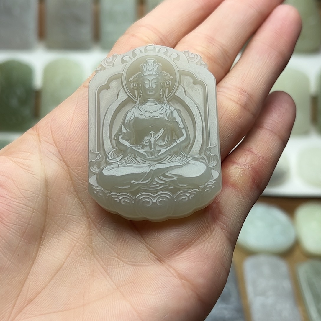 和田玉未镶嵌颈饰