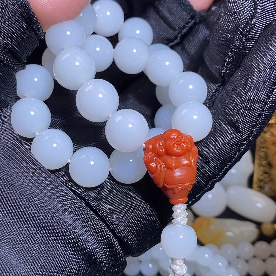 和田玉套链未镶嵌锅**呢