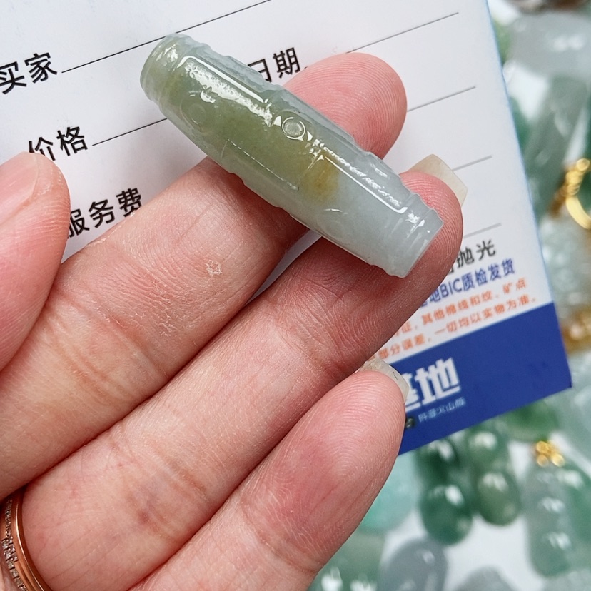 【闪购商品】翡翠颈饰未镶嵌天竺