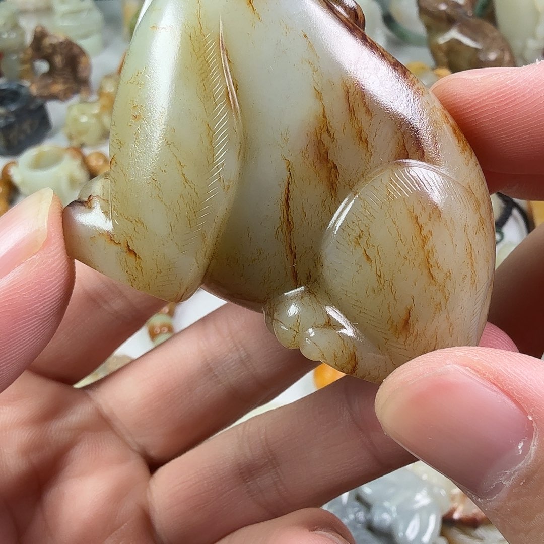 醉***亭和田玉（糖玉）未镶嵌挂件