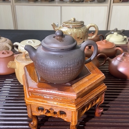 紫砂茶壶蜗*儿紫砂艺术学院的