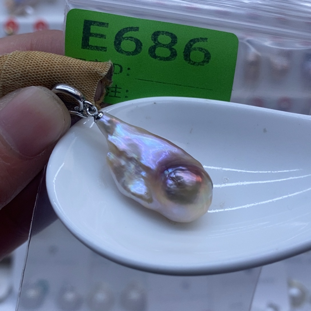 未镶嵌颈饰淡水珍珠