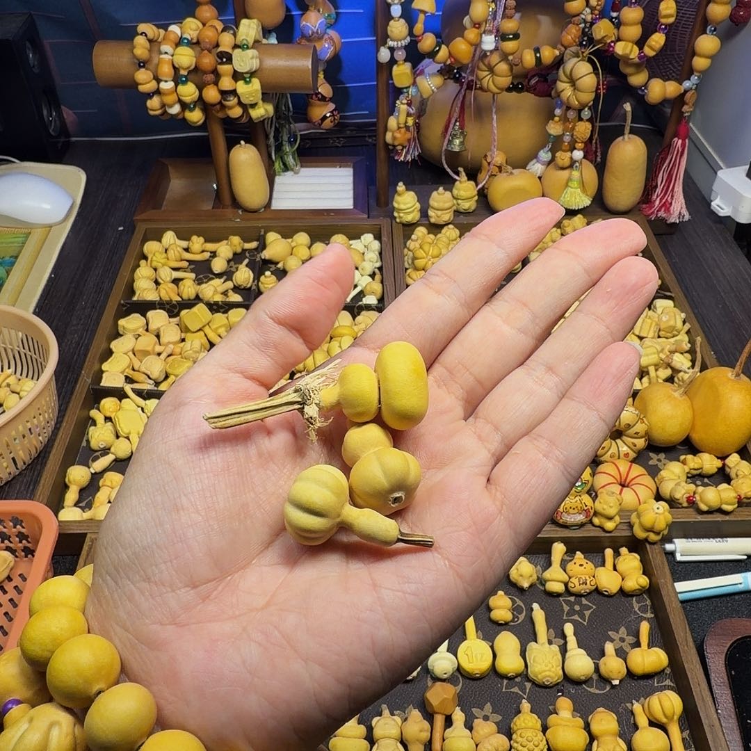 3颗切杆镶口。。。。。。。。