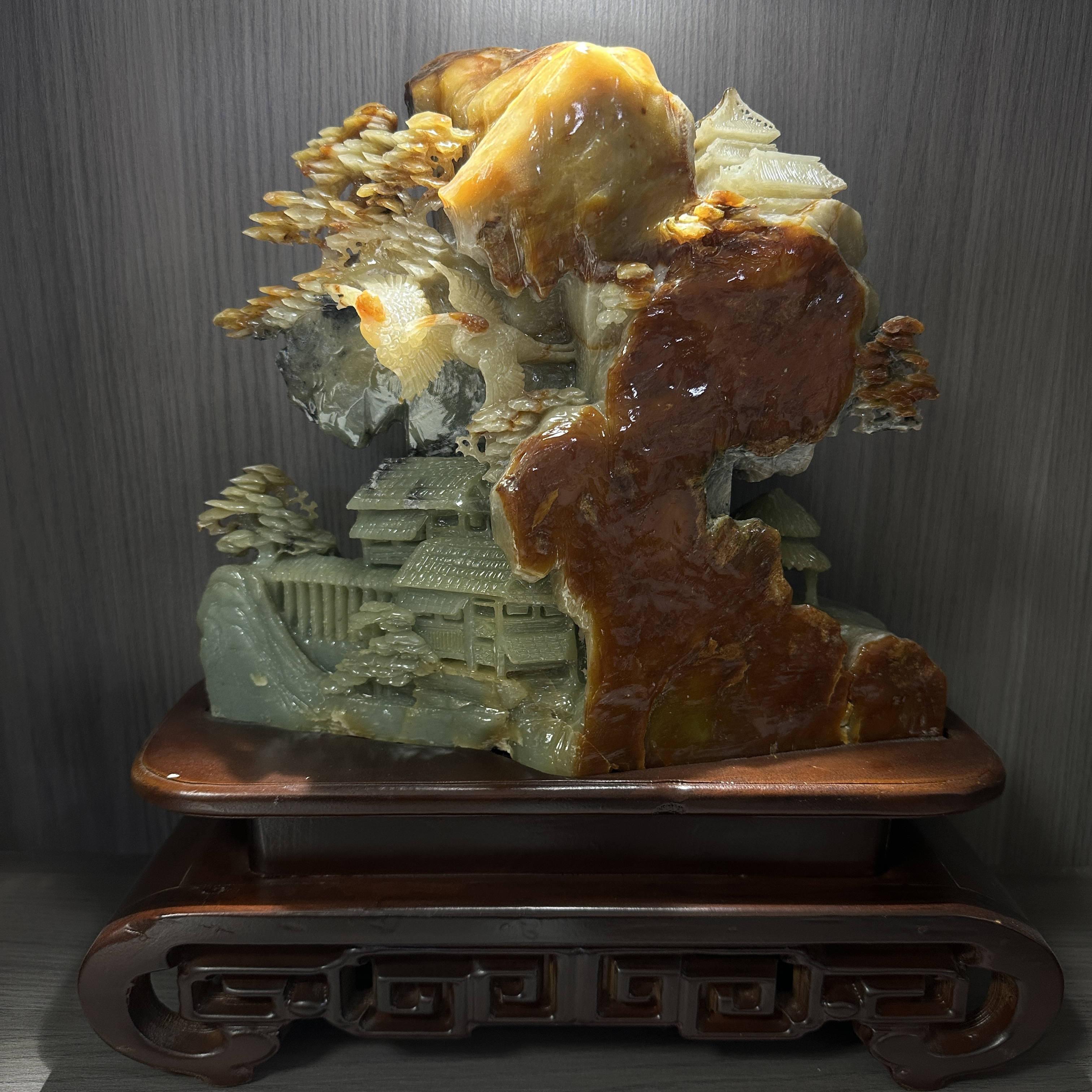 天然岫玉花玉山水摆件 长32高34加底座 （可议价联系客服）