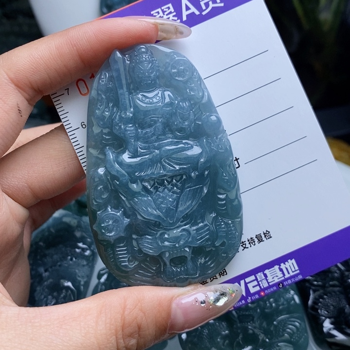 【闪购商品】翡翠颈饰未镶嵌1111111111