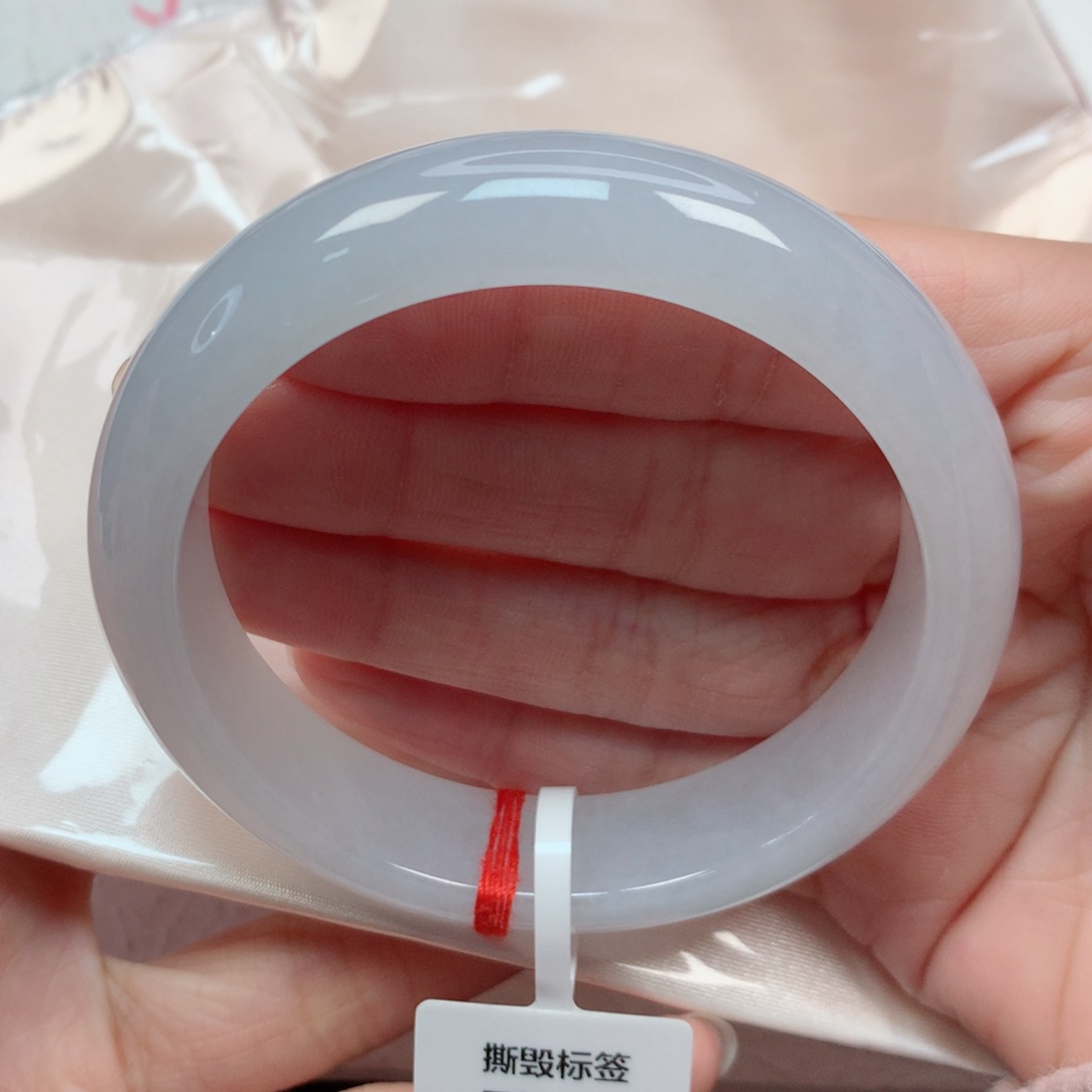 翡翠手镯未镶嵌57.8圈 白月光