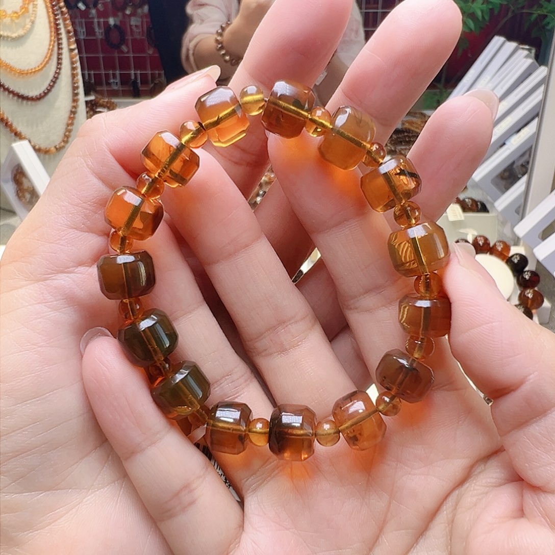 琥珀裸石未镶嵌抚顺琥珀老型11