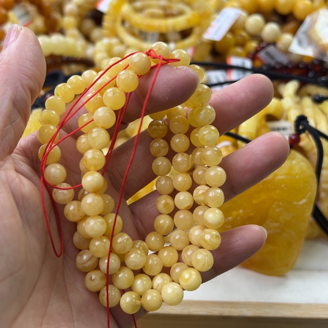 琥珀珠宝奇石未镶嵌