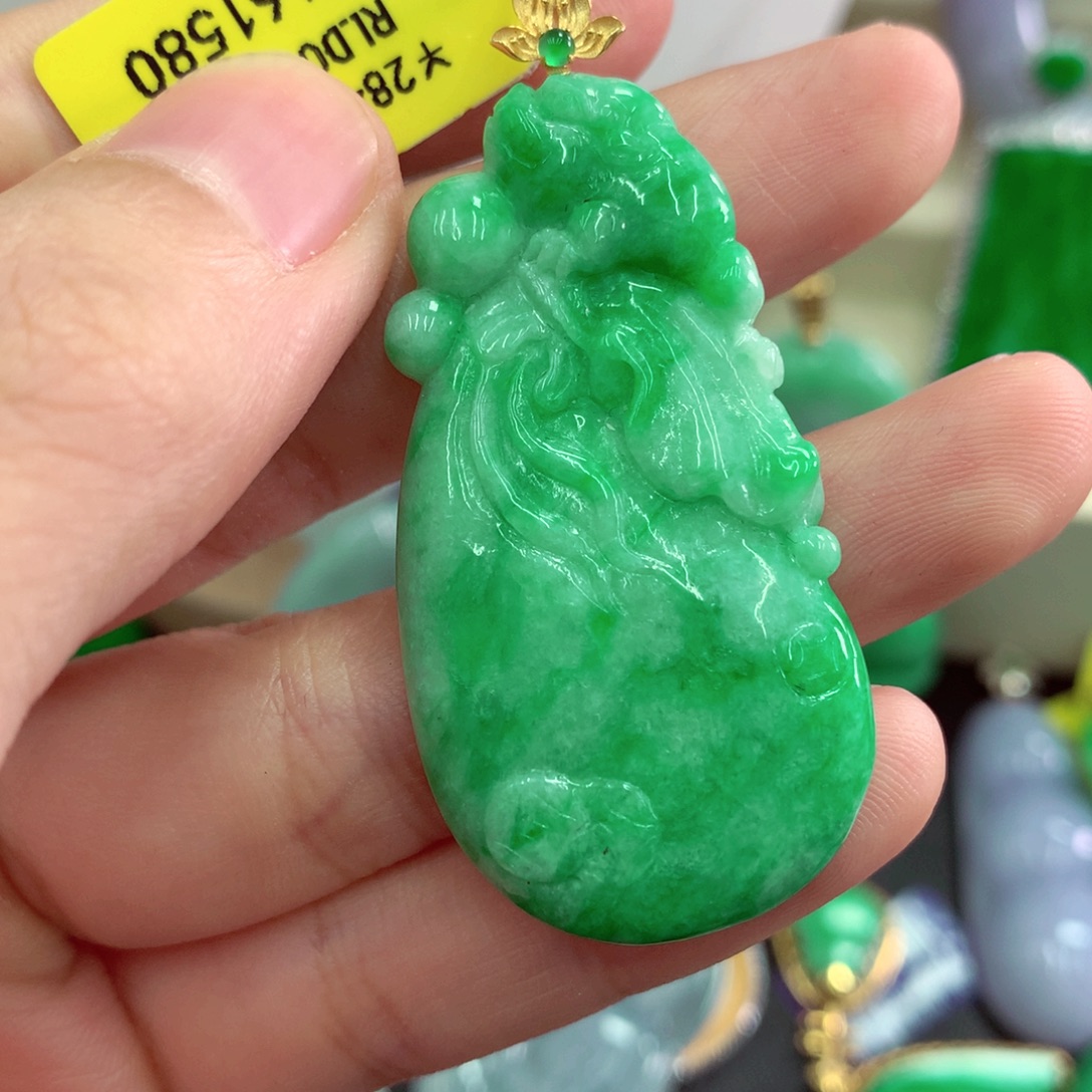 吊坠(不含链)18K金镶嵌翡翠