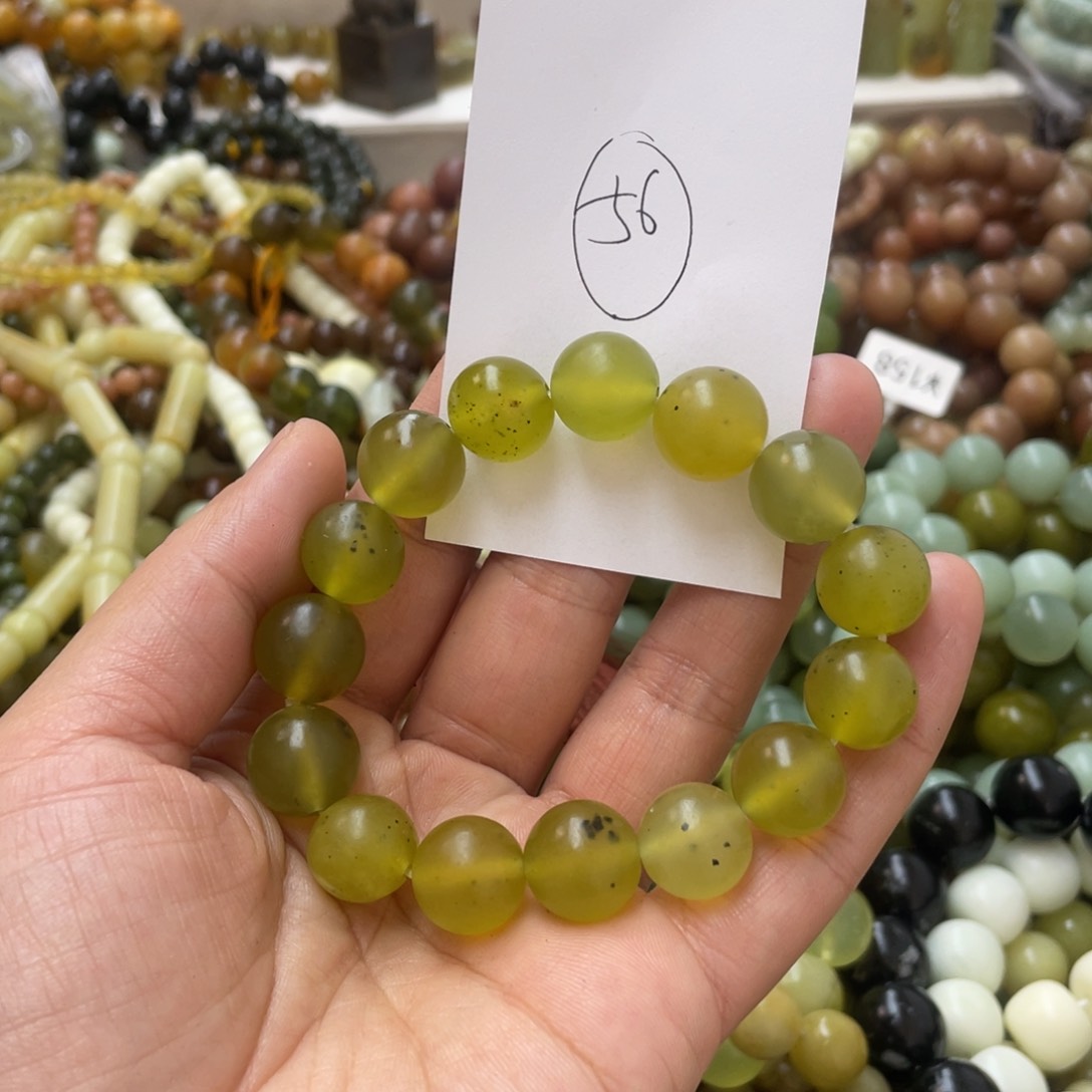 蛇纹石玉手链未镶嵌