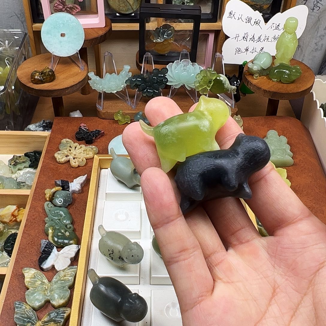舒***.蛇纹石玉合金粉色