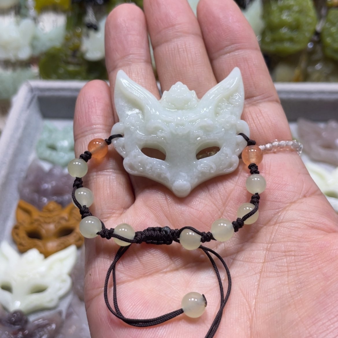 【闪购商品】岫玉颈饰未镶嵌103手牌