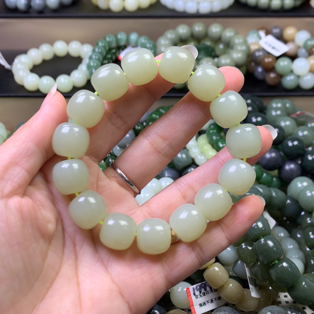 和田玉手链未镶嵌