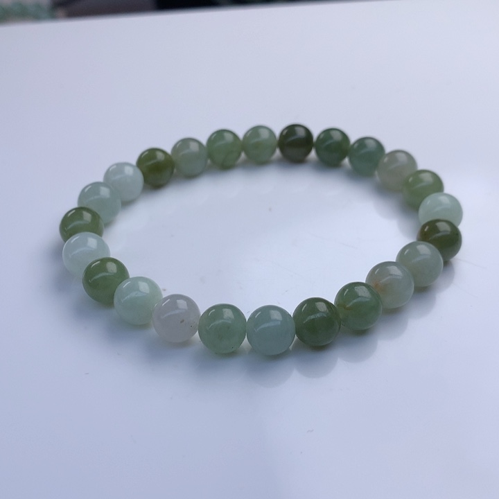 翡翠手串未镶嵌8mm！