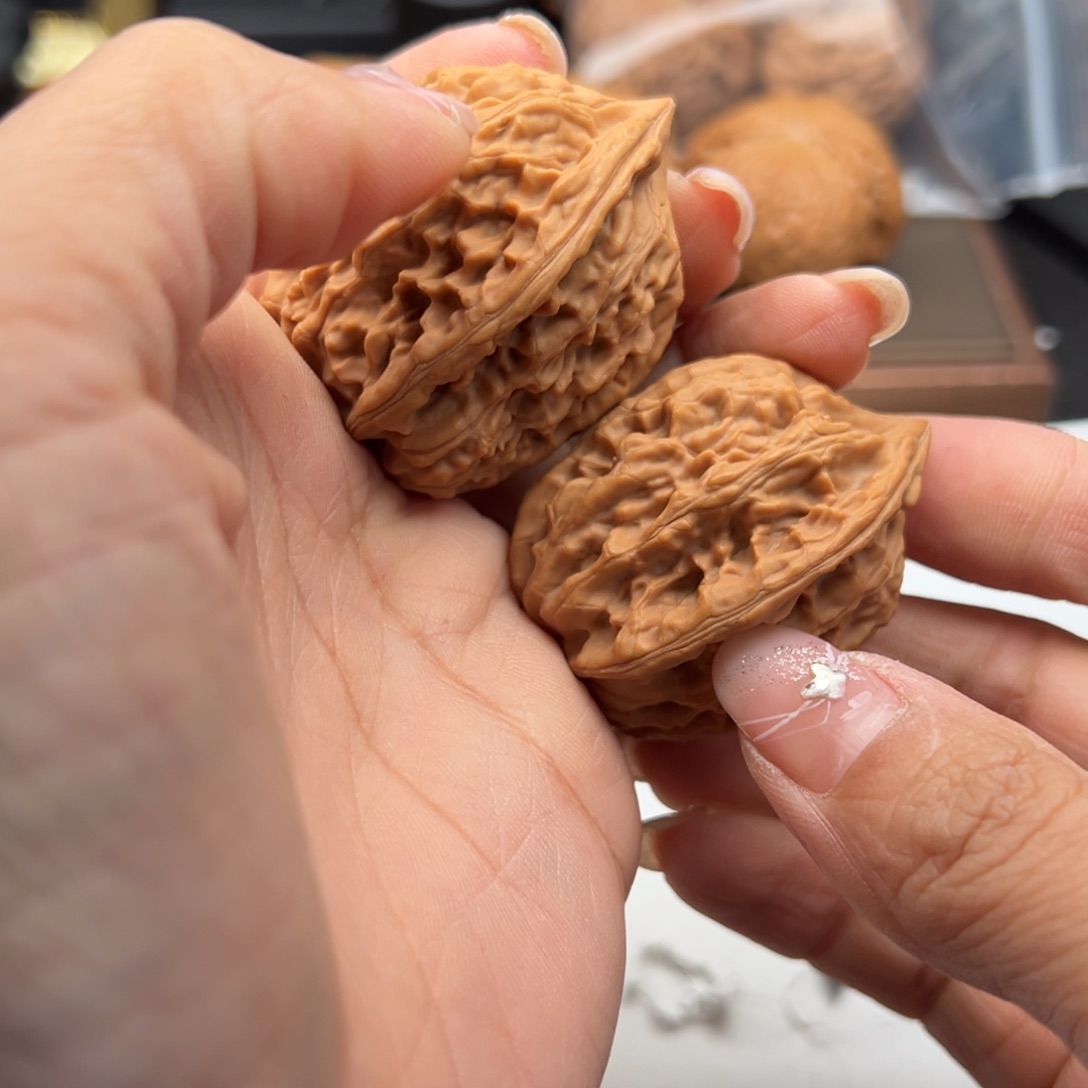 文玩核桃把件沈鸡34