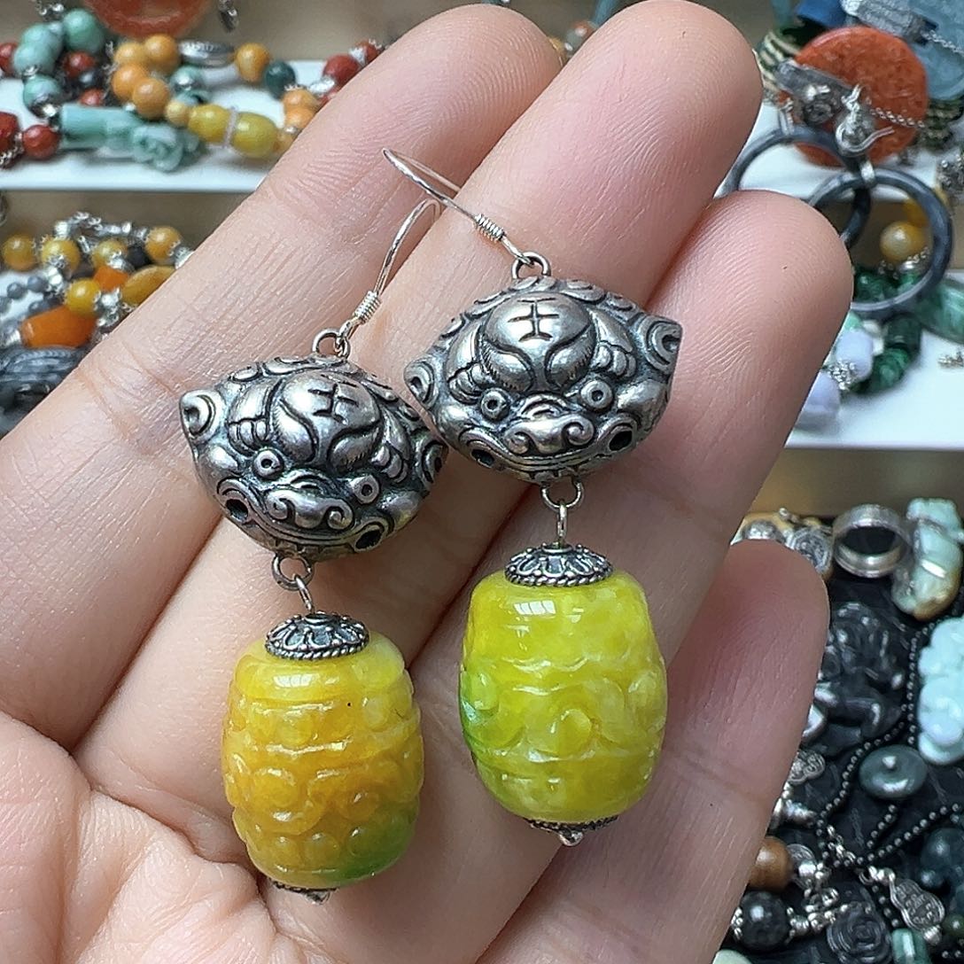 翡翠戒指未镶嵌炸