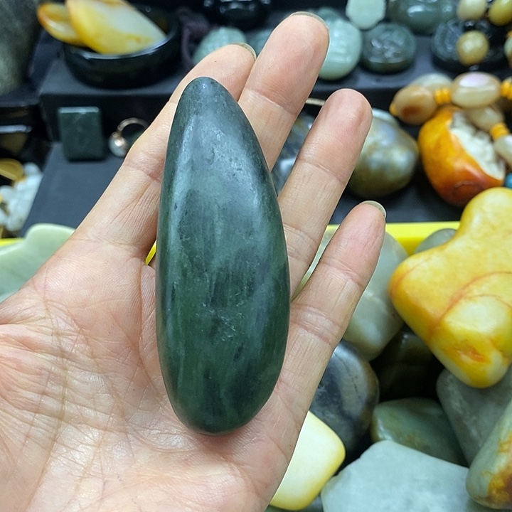 和田玉（糖玉）未镶嵌挂件