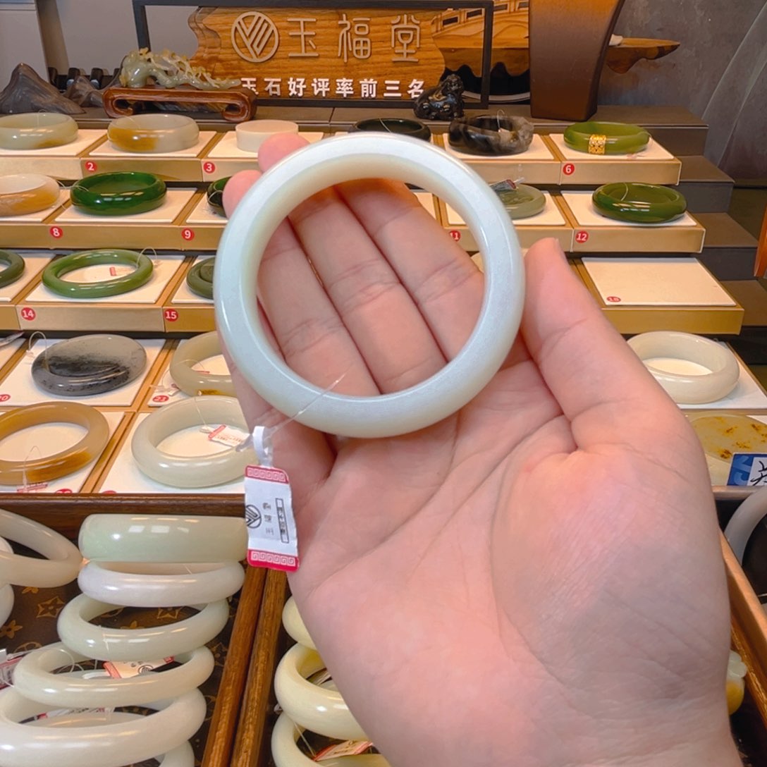 和田玉手镯未镶嵌吉****6