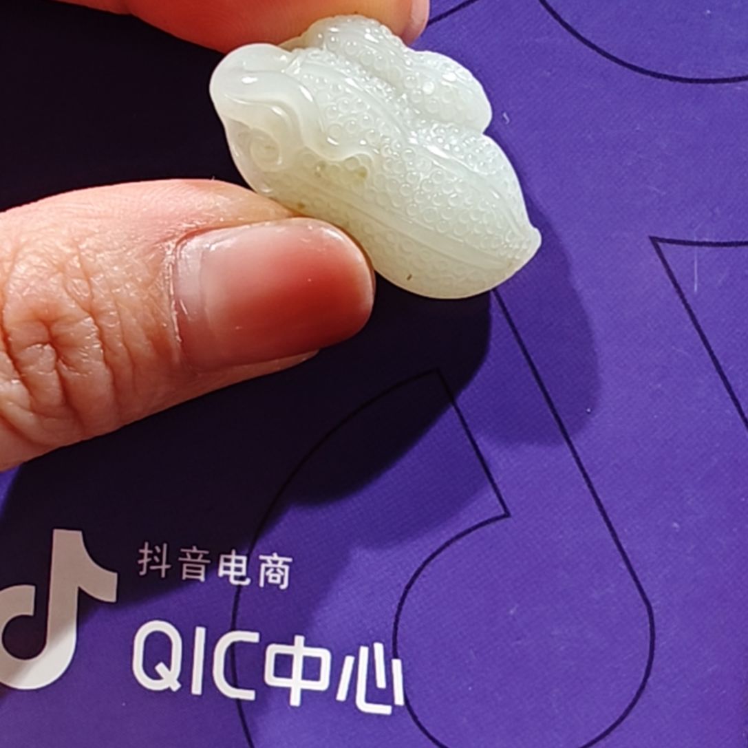 和田玉（白玉）米达未镶嵌