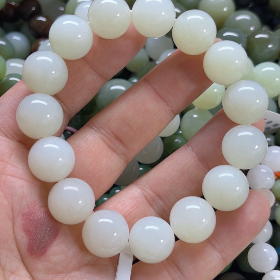 和田玉手链未镶嵌