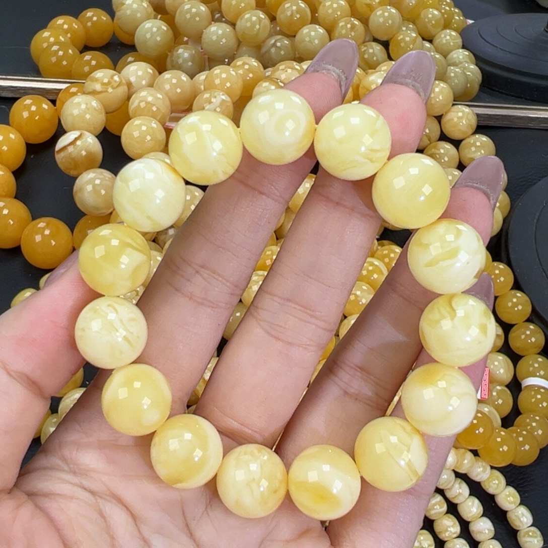 琥珀未镶嵌手链21.7白蜡妖花