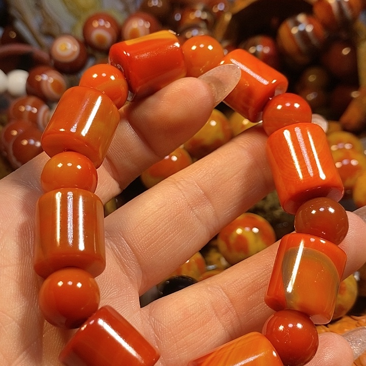 玛瑙/玉髓未镶嵌手链汉**帝