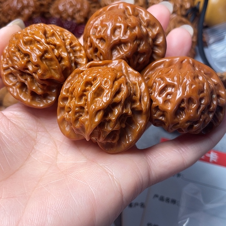 文玩核桃吊坠宫灯