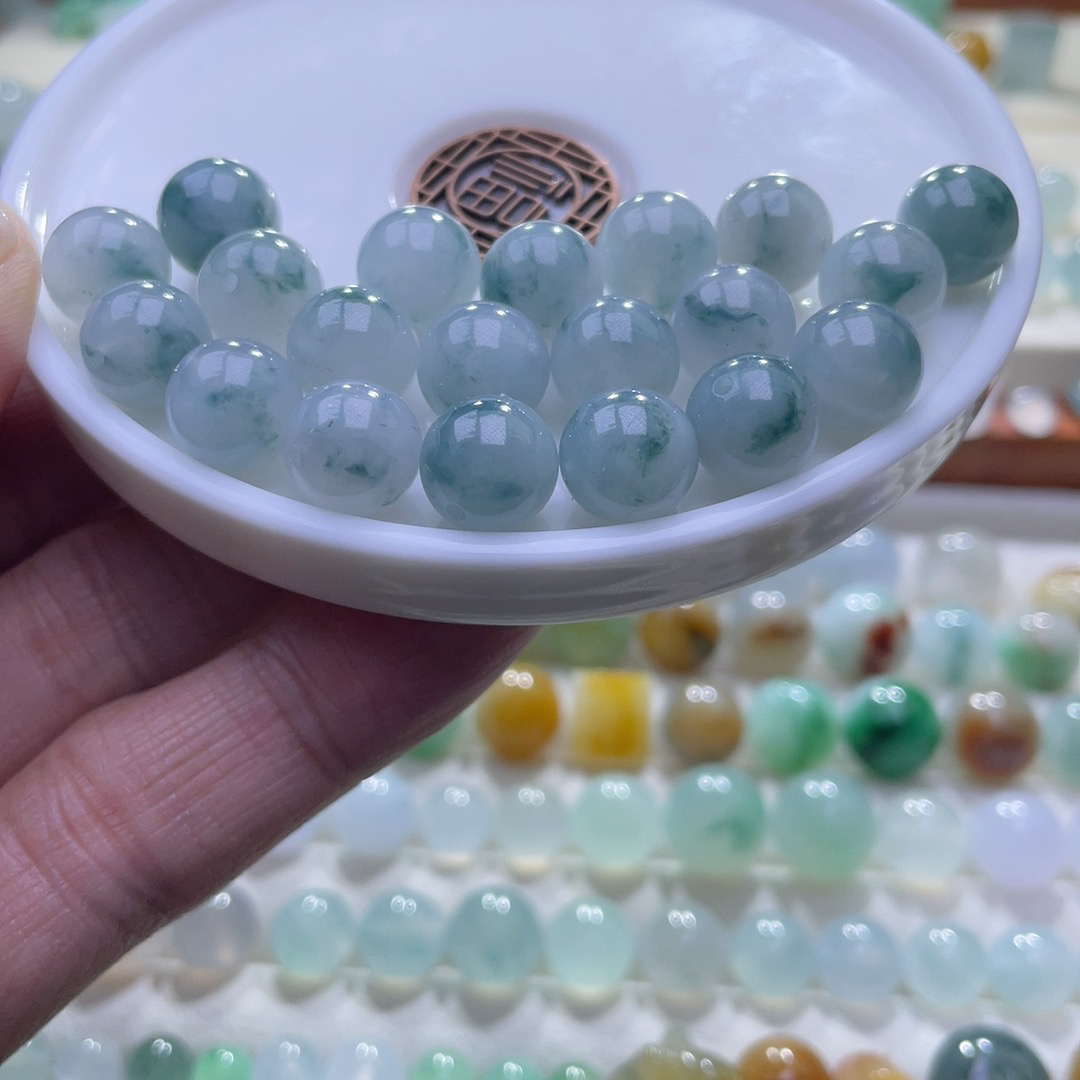 天然翡翠圆珠卡10mm