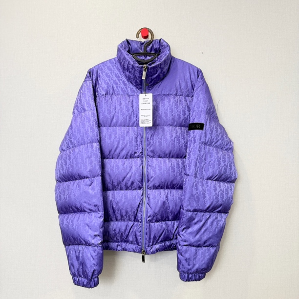 未使用 DIOR/迪奥 紫色满印羽绒服/尺码48/编号11833