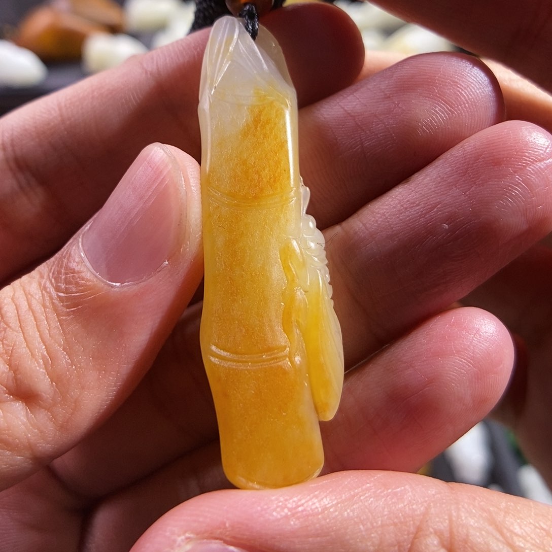 和田玉颈饰未镶嵌韩*