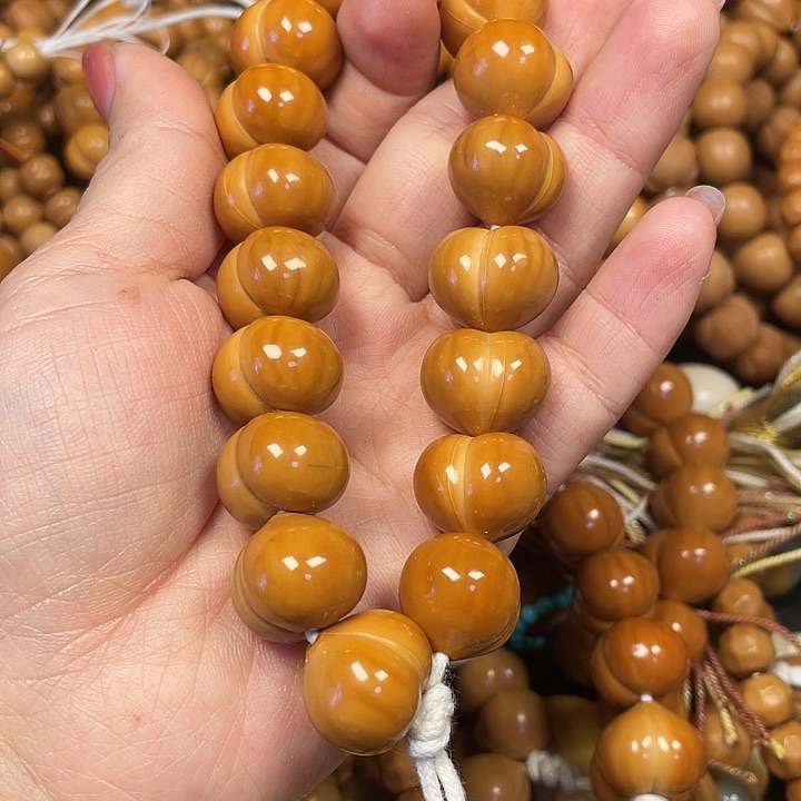 木莫****^微瑕屁桃福利。           