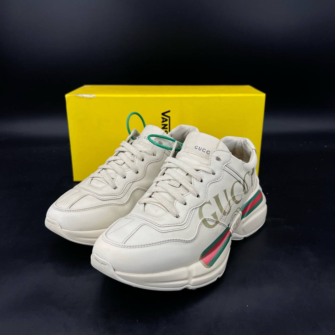 95新 GUCCI/古驰 GUCCI古驰 Rhyton 象牙白 码数 37.5 原盒