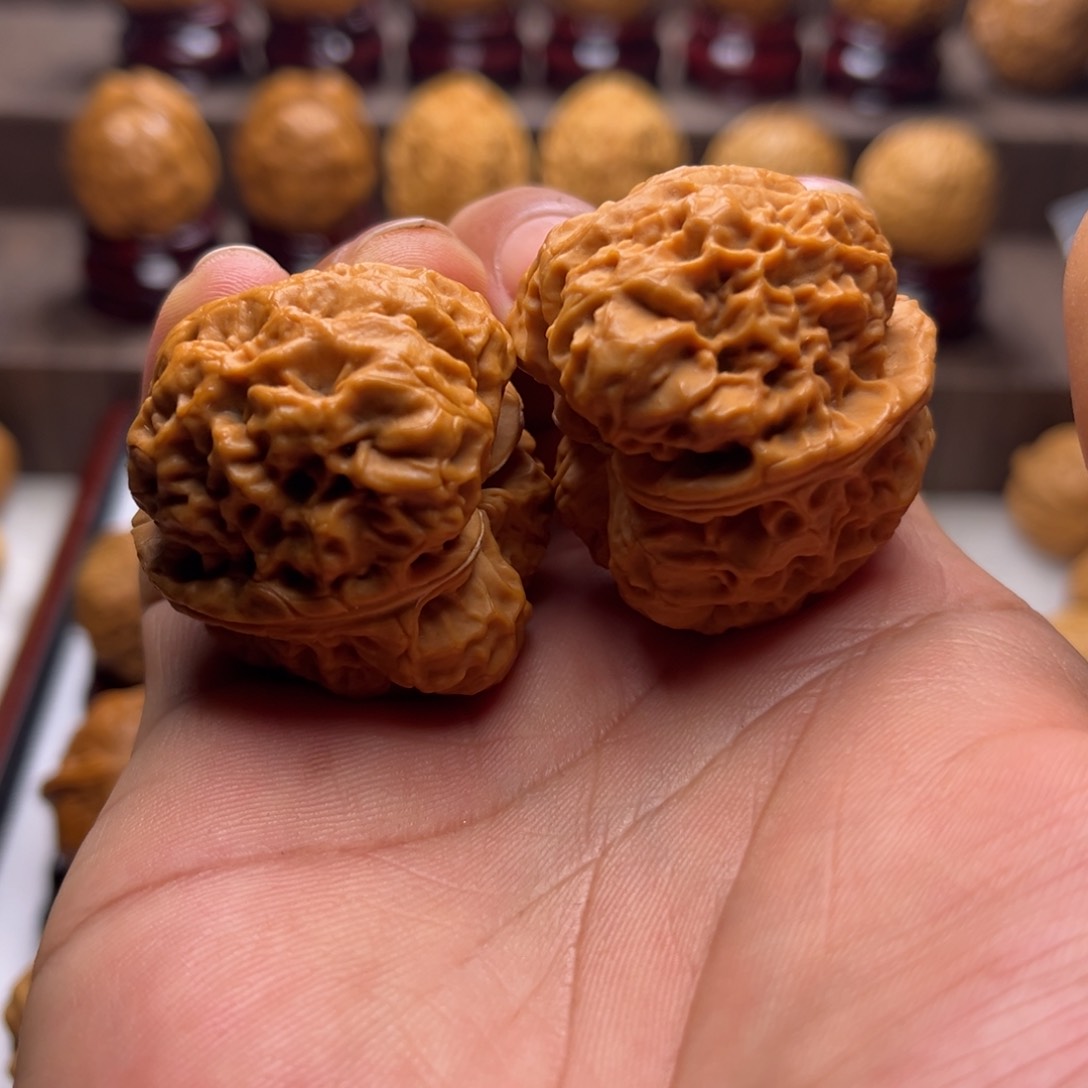 文玩核桃把件龙鳞蛤蟆头2¥