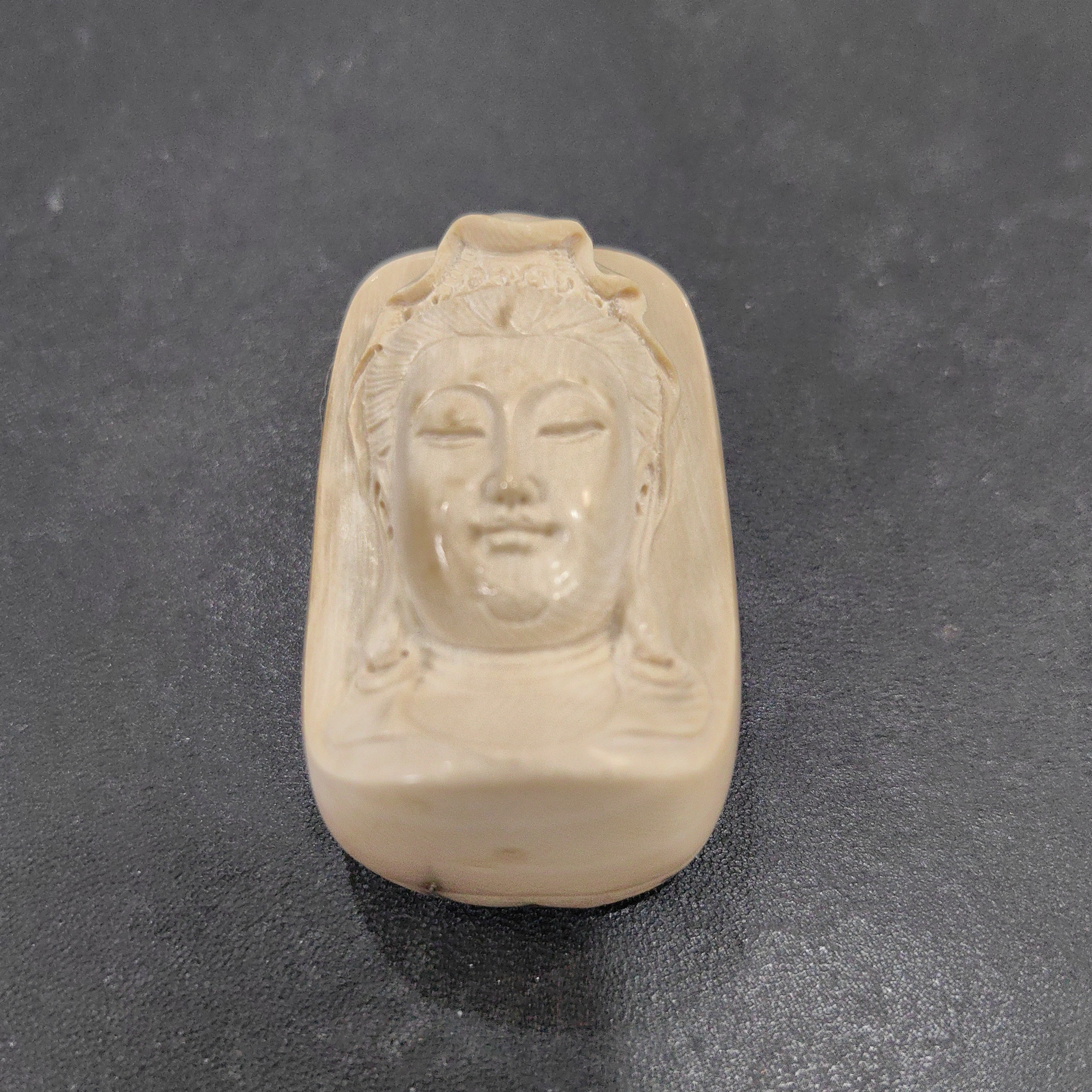 猛犸约50.8克雕刻件AF334
