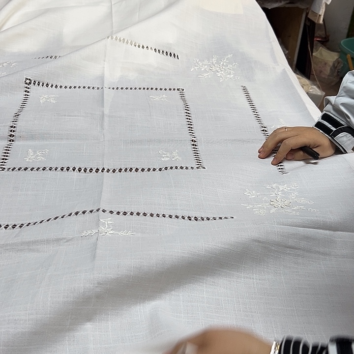 毛绒亚麻棉042-1.7米圆白