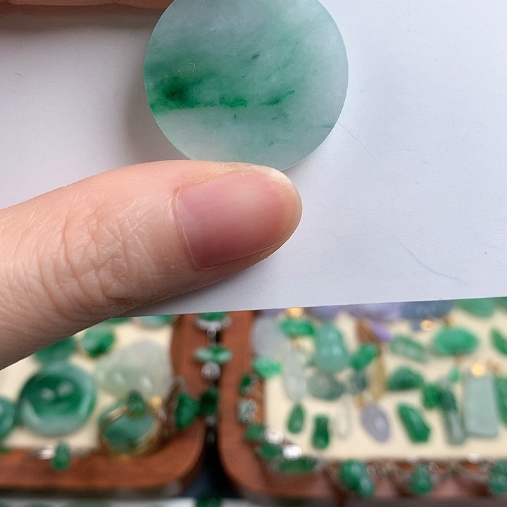 颈饰18K金镶嵌翡翠86315665778