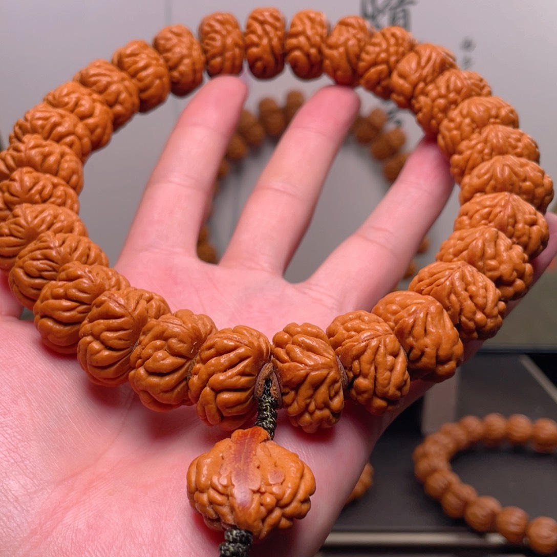 手串桃核22豹子头手持