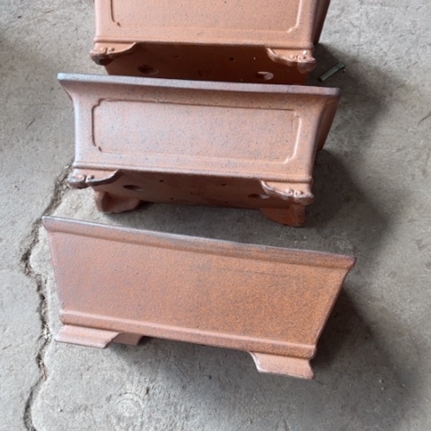 紫砂花盆110-3。110-3