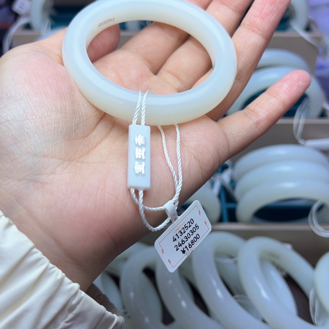 和田玉手镯未镶嵌❤