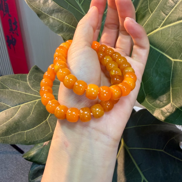 55118老料鸡油黄盘珠蜜蜡琥珀手链高品质多样性发一