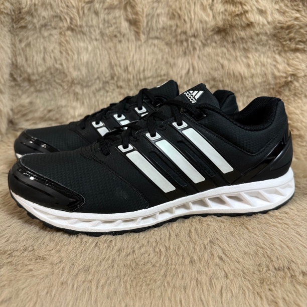 95新 adidas/阿迪达斯 43码265/ adidas Falcon Elite 3 跑鞋 黑