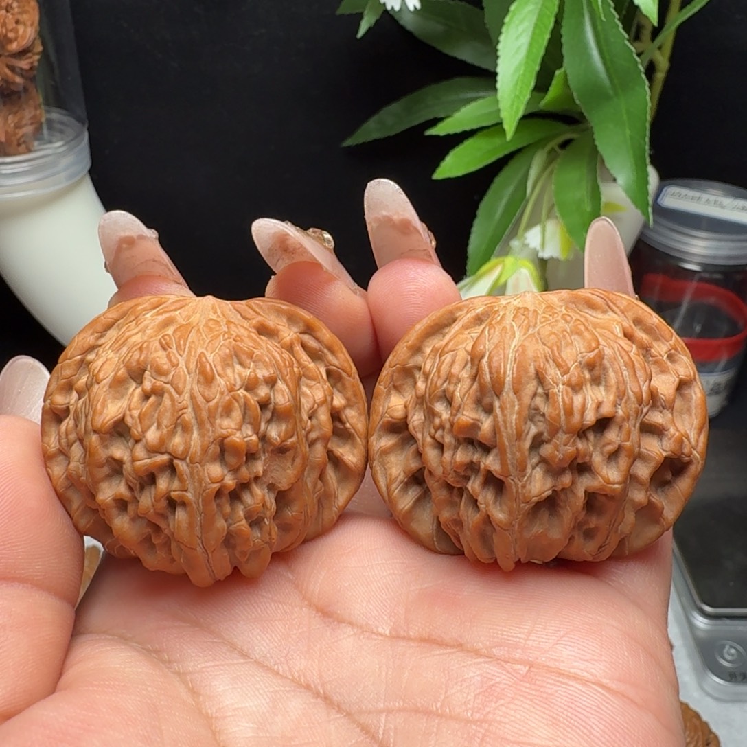 文玩核桃把件45磨盘45.1克