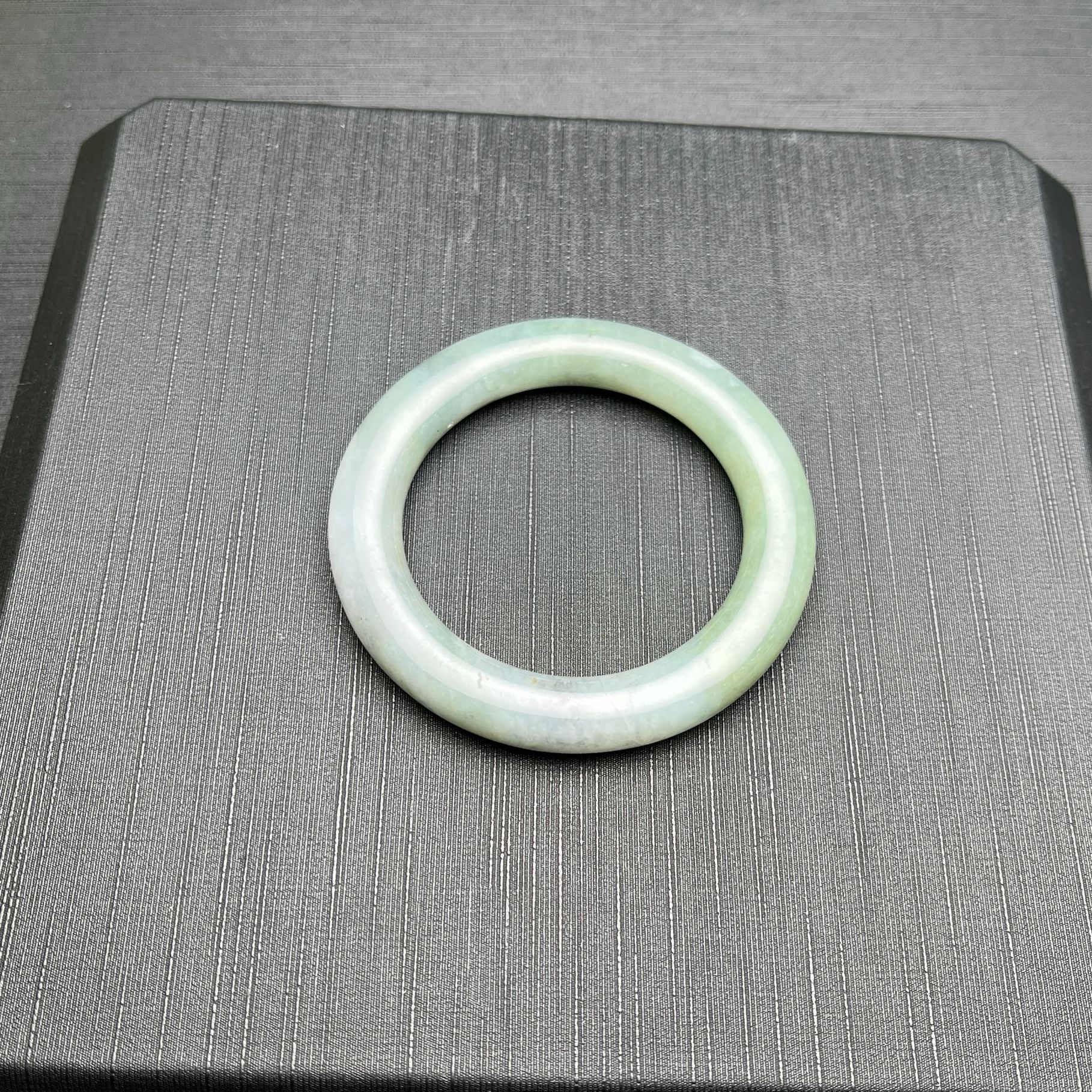 缅甸翡翠A货水润糯种扁圆条翡翠手镯54圈口