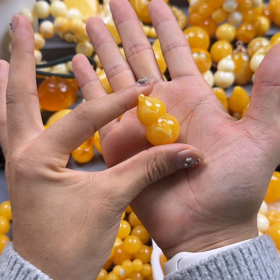 琥珀珠宝奇石未镶嵌葫芦
