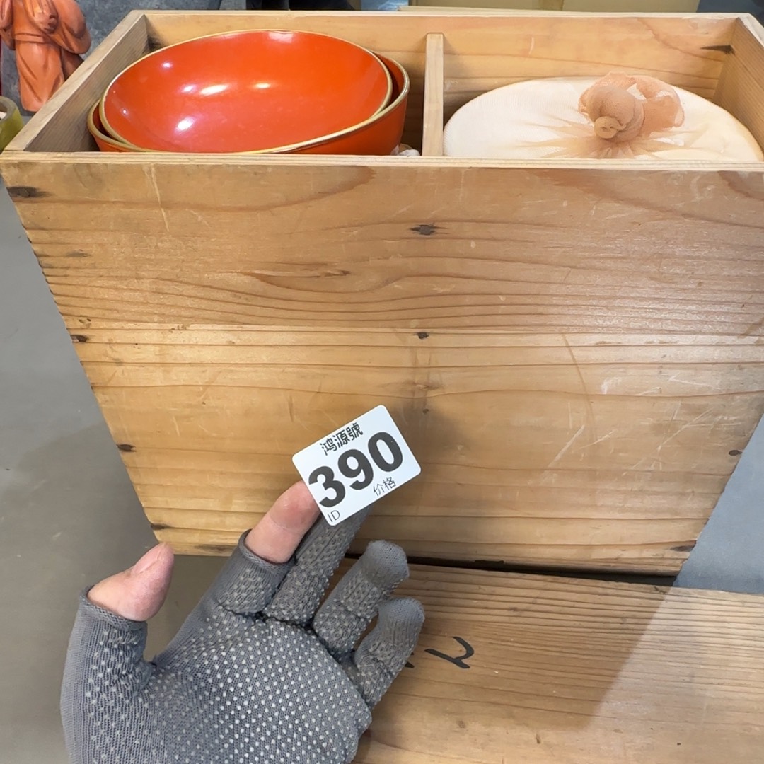 刘***俊木中古美术装饰工艺品