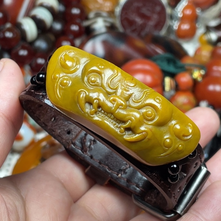 珍***米玛瑙/玉髓未镶嵌颈饰