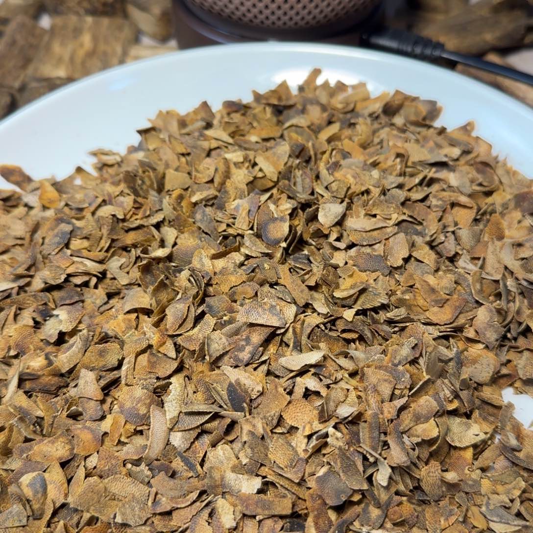 木奇楠乌身手工切片50克。