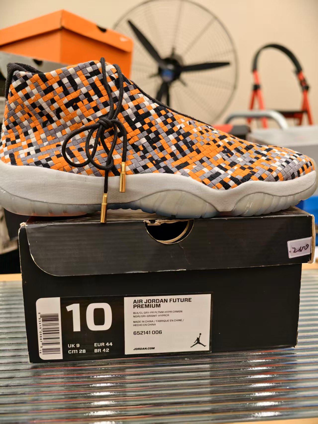 nike 高帮实战球鞋 全新原盒 44码 11月6 孙