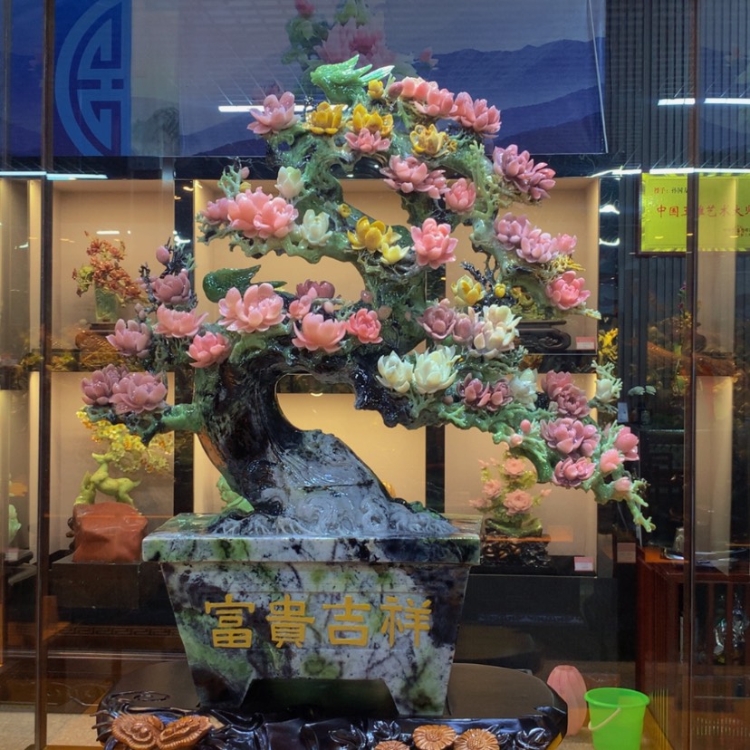 【闪购商品】未镶嵌蛇纹石玉摆件覆膜